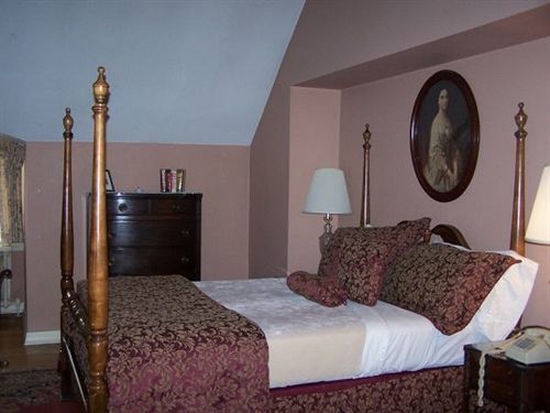 Montague Inn Сагъно Екстериор снимка